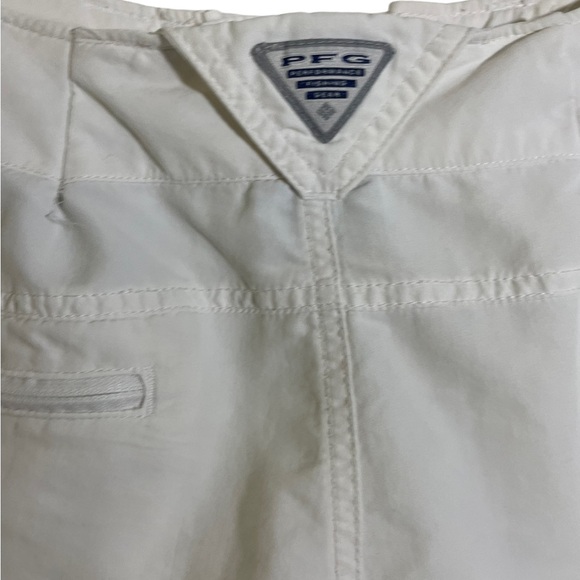 Columbia PFG women’s shorts white zipper front pockets fishing omnishade X-Large - Picture 10 of 11